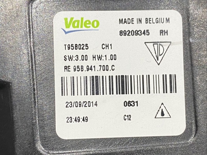 фото №5, Porsche cayenne лампа противотуманная rh 95b941700c