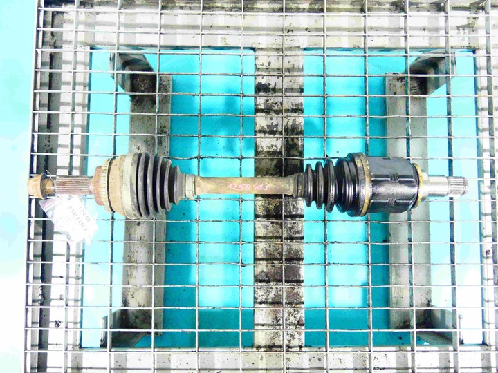 фото №1, Піввісь ліва toyota avensis ii t25 2.0 d4d механічна коробка передач 5b