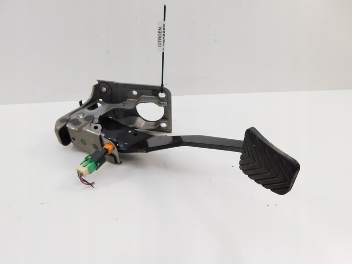 фото №4, Citroen c-crosser 2.2 hdi педаль зчеплення