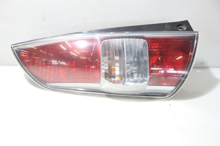 фото №3, Лампа левая задняя daihatsu sirion ii hb