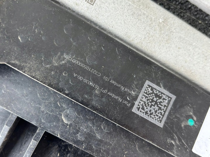 фото №5, Tesla 3 s plaid радиатор комплект оригинал жалюзи 2021r. 1589350-00-a