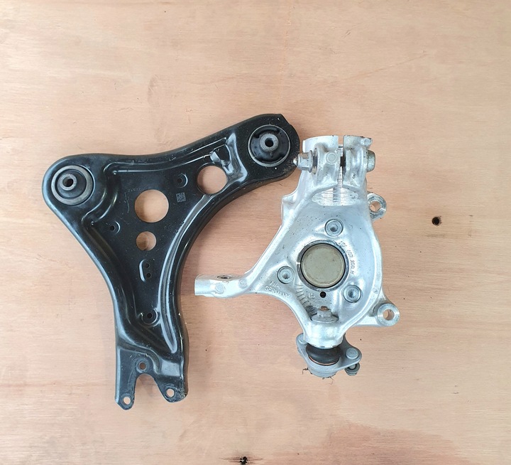 фото №1, Vw id3 id4 id5 eniaq q4 etron важіль 1ea407152b