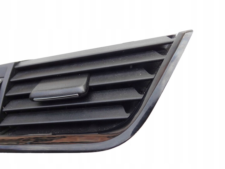 фото №3, Решітка повітропровід 5e0819701 skoda octavia iii 5e ліва оригінал