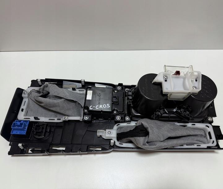 фото №10, Mitsubishi eclipse cross 17-21 тунель середній панель ручка чохол тачпад