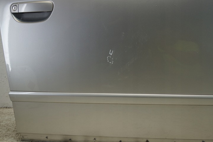 фото №3, Двері праві перед audi a4 b7