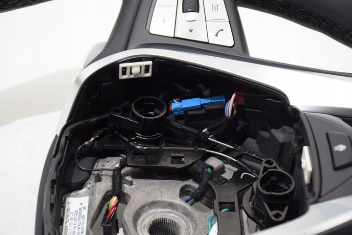 фото №12, Bmw x3 g01 lci спортивна кермо шкіра з підігрівом wibracje пелюстки оригінал