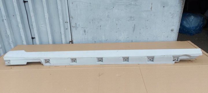 фото №1, Vw passat b8 планка пороговая правая 3g0853858 новая!