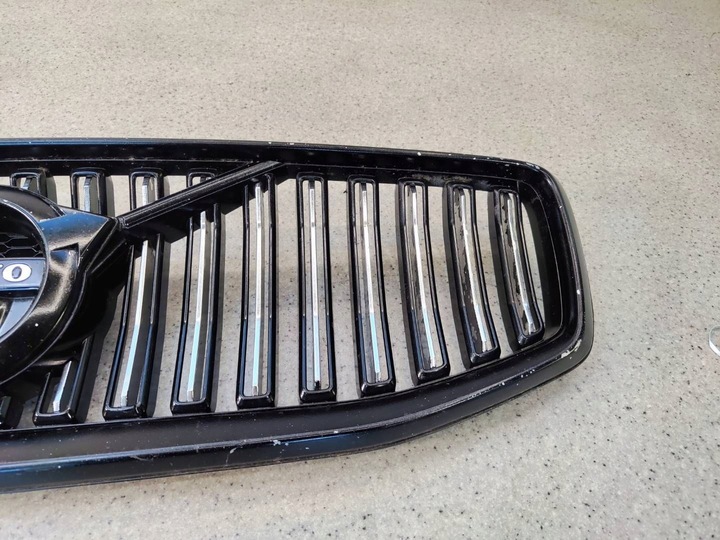 фото №4, Решётка радиатора решётка volvo s60 iii v60 ii