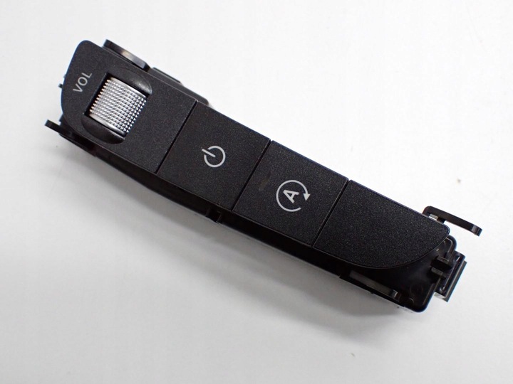 фото №1, Панель переключатель управление старт сплав mercedes c-klasa w205 15r