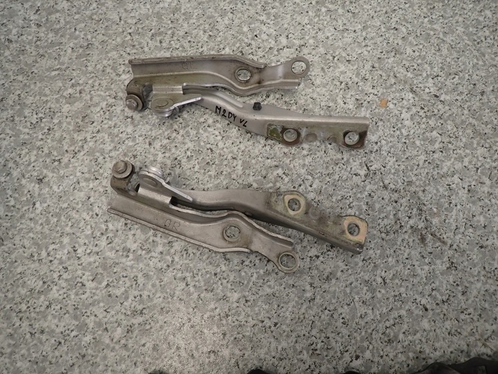 фото №6, Mazda 2 mazda2 02- dy петля капота левый lub правые