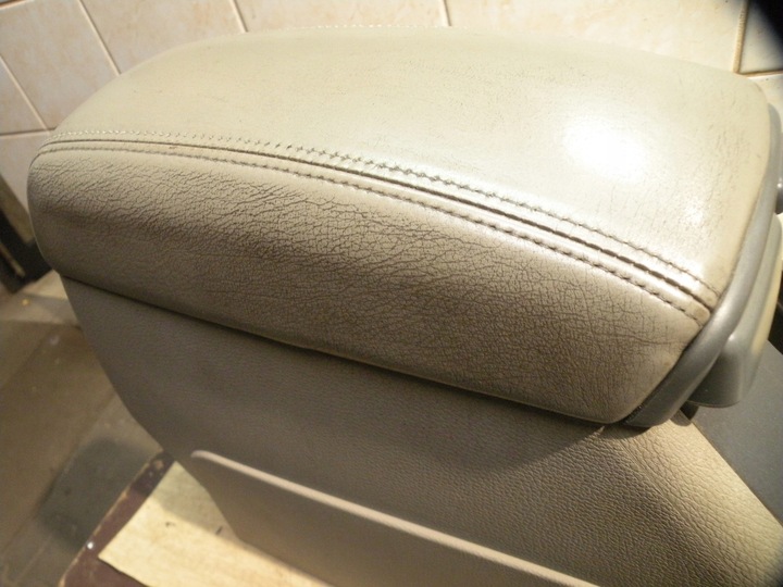 фото №7, Volvo s70 v70 97-00 тунель підлокітник шкіра