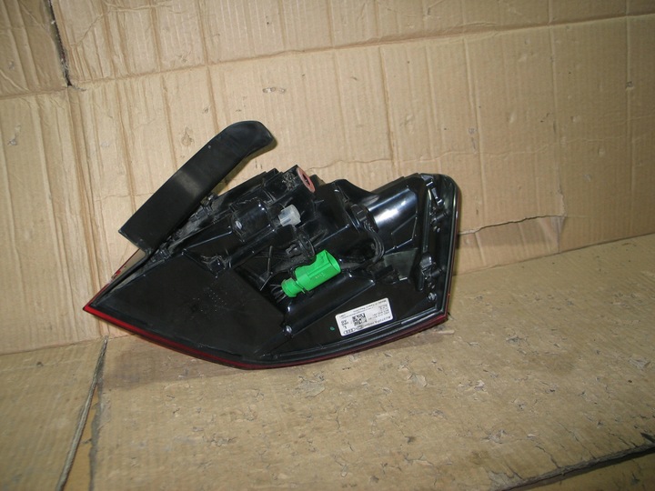 фото №11, Лампа зад задня audi a3 8v 8v3 8v3945091 led