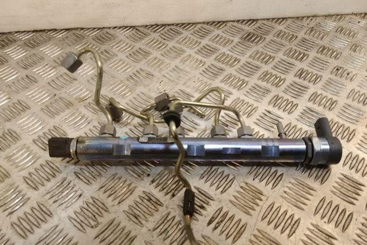 фото №1, Регулятор тиску пального toyota avensis estate _t27_ 0445214278 1.6l