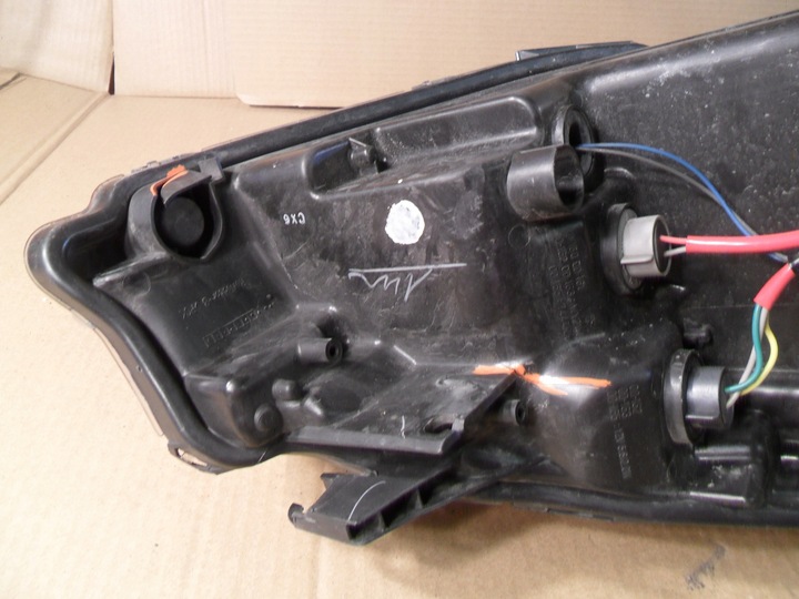 фото №13, Toyota yaris 14-17 фара лампа ліва