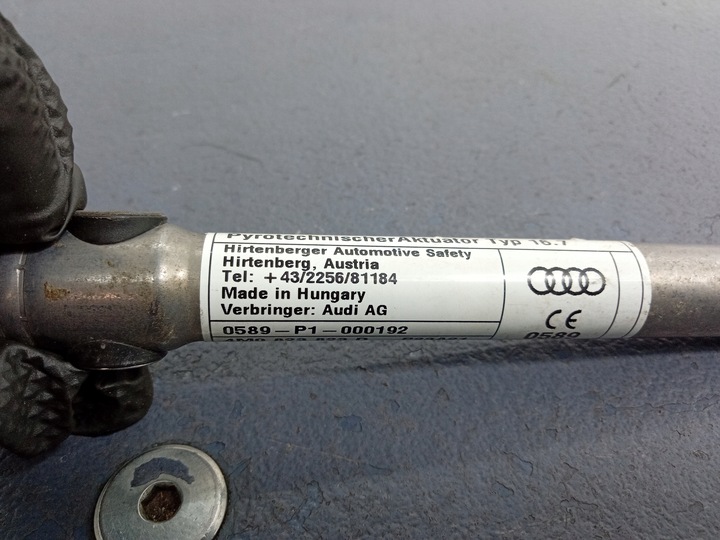 фото №4, Audi q7 ii 4m патрон/заряд актуатор капота 4m0823823d