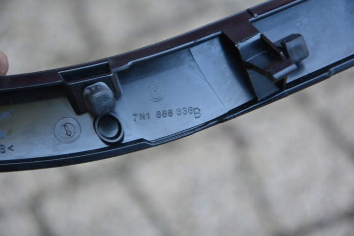 фото №13, Декоры консоли дверь vw sharan 7n1858336b 439 440