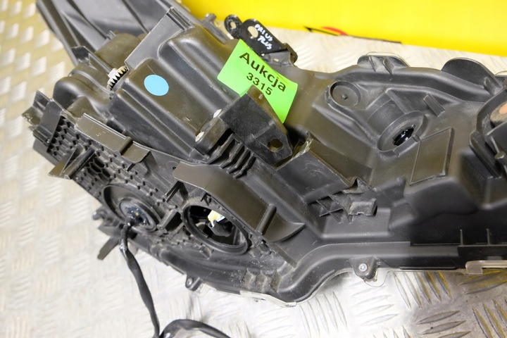 фото №14, Toyota prius 2019- фара лампа перед повний led l usa