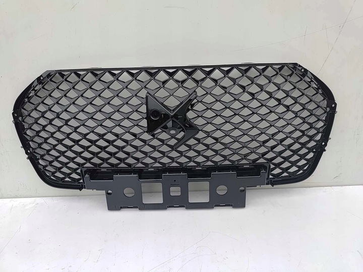 фото №1, Citroen ds7 17-22 решітка радіатора решітка бампера перед нова оригінальний номер 4033