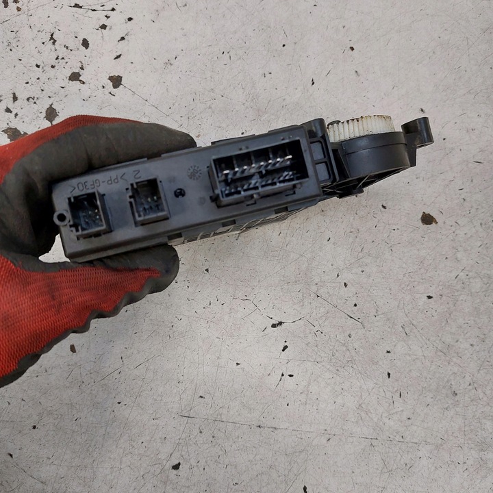 фото №9, Citroen c4 picasso двигунчик скла правий перед 9682495580 400964e