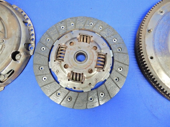 фото №3, Зчеплення vw golf v 1.6 mpi