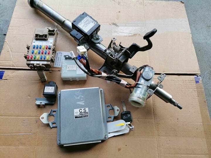 фото №1, Subaru impreza замок зажигания компьютер 1.5r 06-...