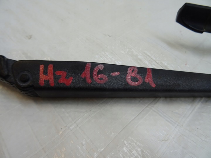 фото №8, Рычаг дворники правые peugeot rcz