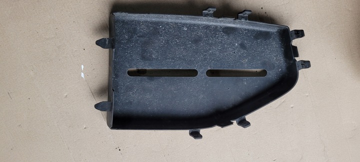 фото №7, S7 4g a7 заглушка решётка бампера правая 4g8807246