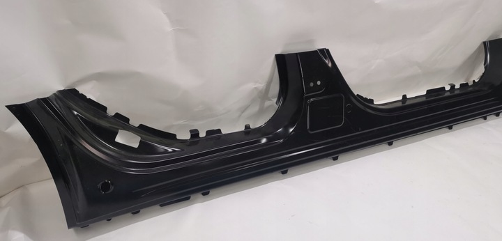 фото №3, Subaru forester iv sj 12 - 18 новый порог правый обшивка