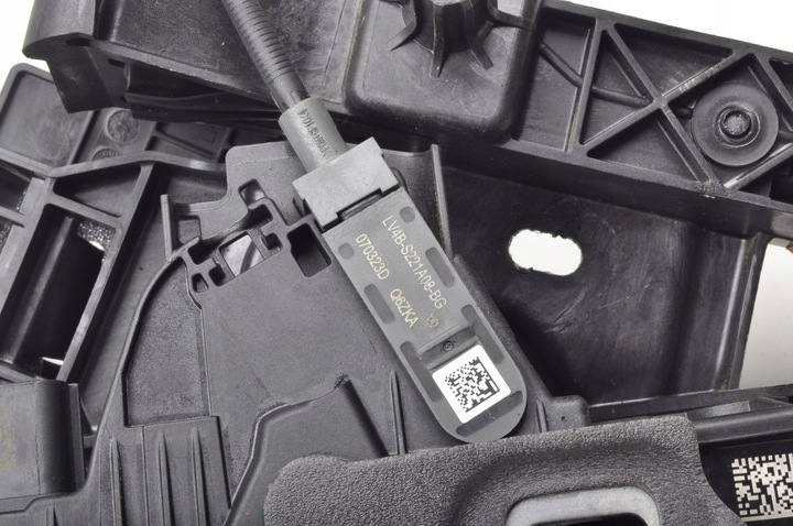 фото №8, Ford kuga mk3 замок дверь левый зад lv4b-s221a08-bg