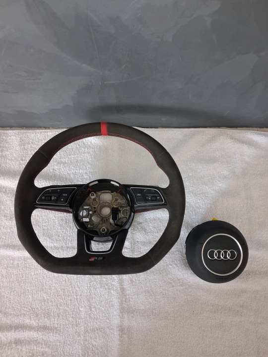 фото №6, Audi rs3 8y руль мульти- функциональная алькантара