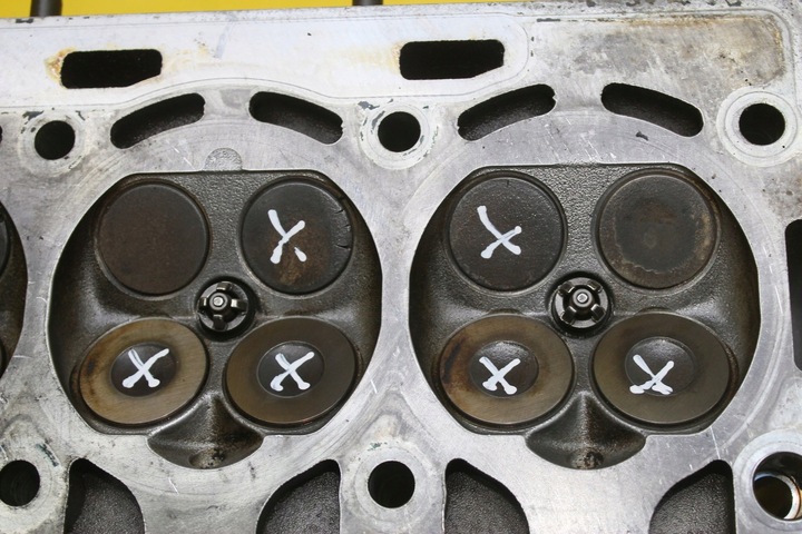 фото №12, Головка audi vw a3 8p golf v touran skoda seat 1.6 fsi bag 03c103358f