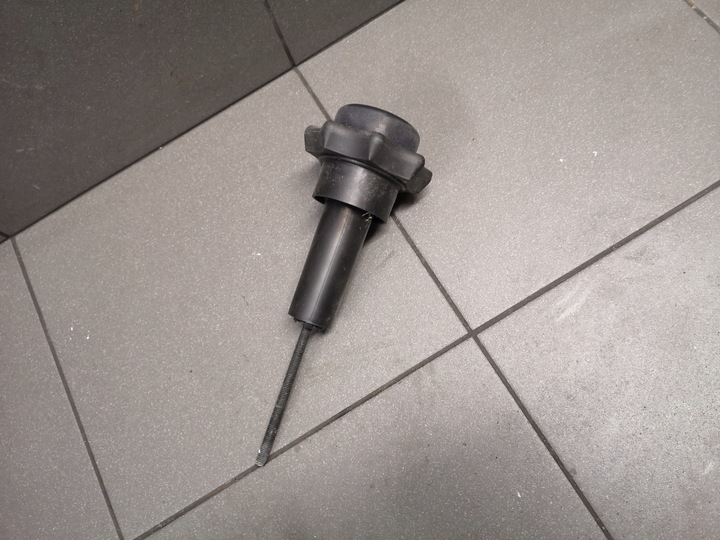 фото №2, Гвинт кріпильна запаска audi a6 c5 all 4z7803899d