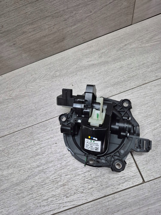 фото №7, 11625. mercedes glc ручка багажник a0997504600