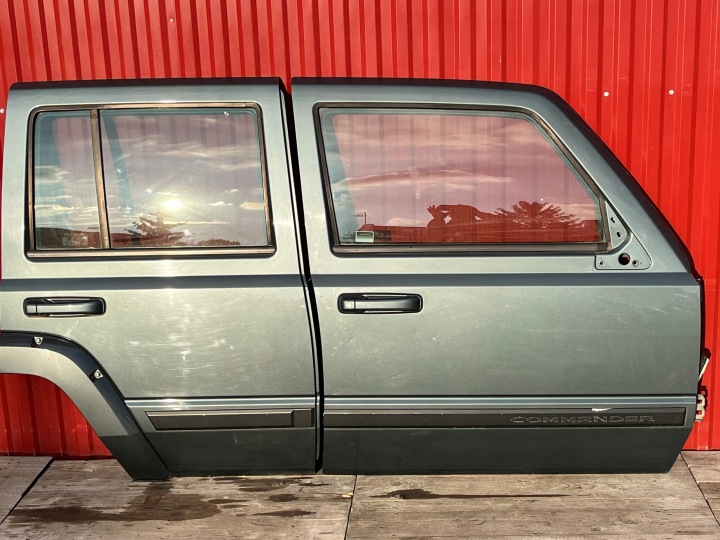 фото №11, Jeep commander xh xh двері праві перед оригінал гарний