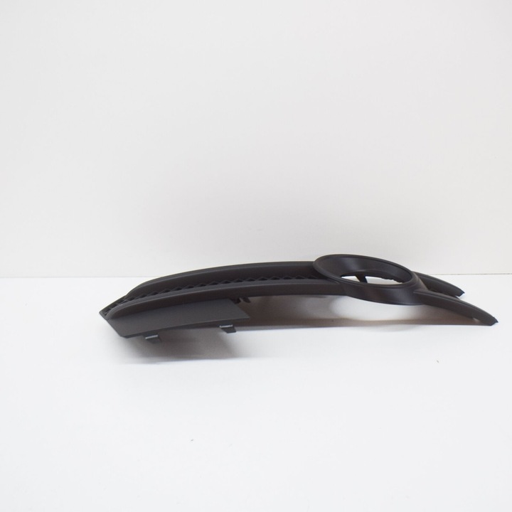 фото №5, New audi q3 8u передний бампер правый fog решётка 8u0807682asp9