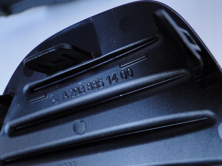 фото №8, Mercedes eqc 293 n293 решётка бампера правая a2938851400