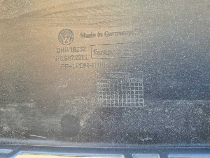 фото №8, Vw golf vii sportsvan r-line бампер перед