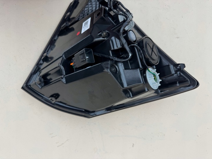 фото №15, Hyundai kona ii 2 23r- лампа правая задняя правые зад 92406-be0