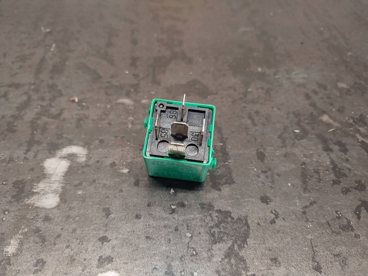 фото №7, Реле bmw 3 e36 8353447 61368353447