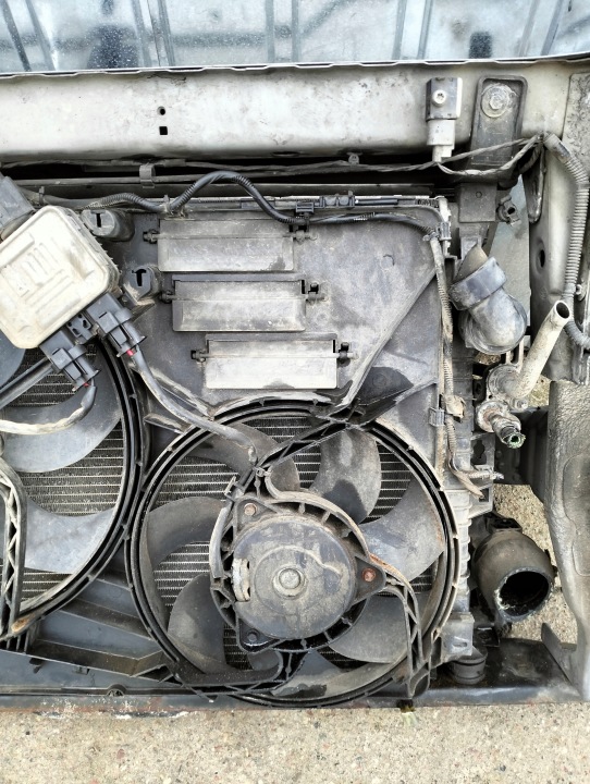 фото №13, Передня панель 2.2 дизель land rover freelander ii рестайлінг 2012-2014 колір lrc949