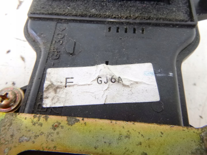 фото №5, Замок дверь зад левый mazda 6 gg 2003r.