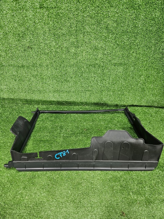 фото №5, Забірник  кермо повітря renault captur ii 215599395r 2019-