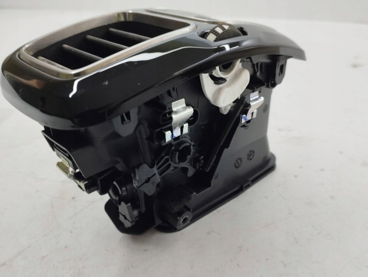 фото №8, Citroen c5 aircross 2020 правая сторона боковая решётка воздуховод