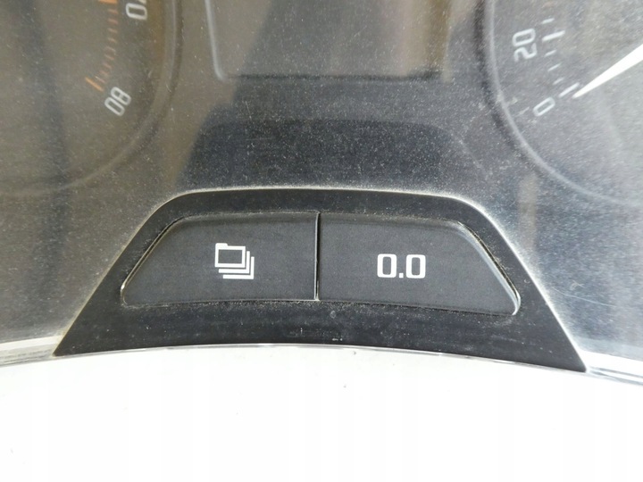 фото №5, Спидометр приборы skoda fabia ii рестайлинг 1.2 12v 5j0920801h 217377010