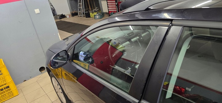 фото №16, Vw passat b6 прокладка двері перед зад рамка двері