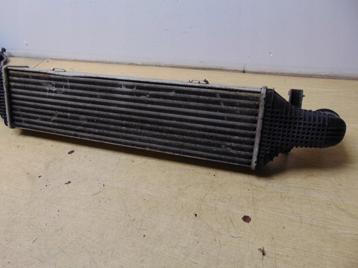 фото №6, Радиаторов интеркулер mercedes w204 a2045000200