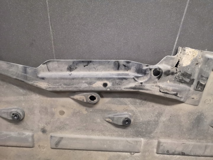 фото №5, Защита шасси правая audi a8 d3 4e0825206g