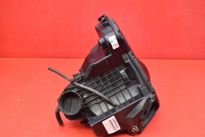 фото №6, Корпус фильтра воздуха 8k0133843d audi a5 8t 3.0 tdi 240 km 07-11