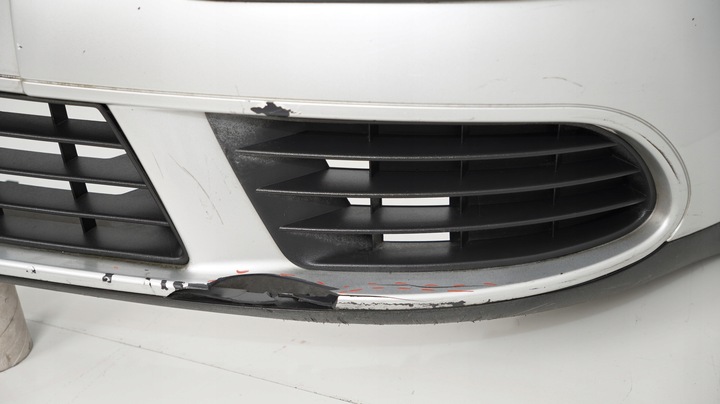 фото №8, Бампер перед переднє vw golf v plus 05-08r la7w