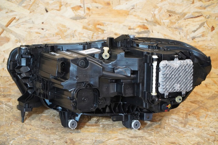 фото №9, Лампа лампы полный led 5a8e105 5a8e106 bmw x5 m g05 24r lci новое 0km оригинал